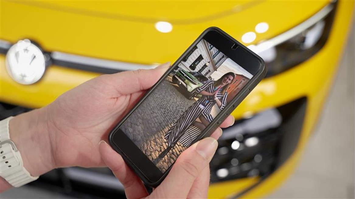VW Selfie-Box auf der IAA 2025